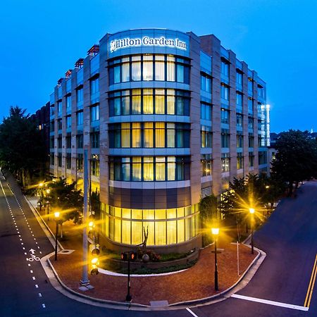Hilton Garden Inn Alexandria Old Town National Harbor Экстерьер фото